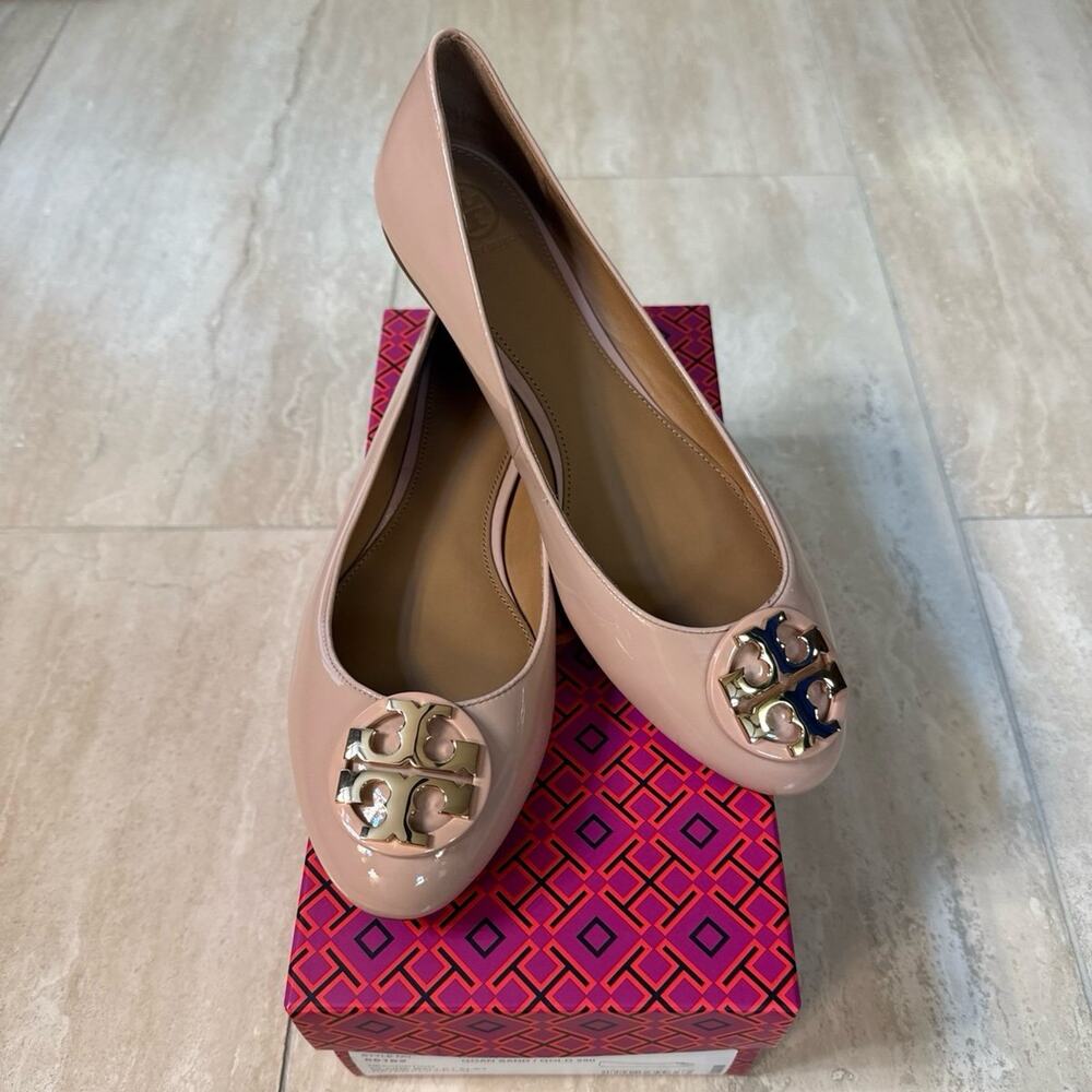 NIB Tory Burch Claire Ballet Flat, Goan Sand/ Gold, sz 10